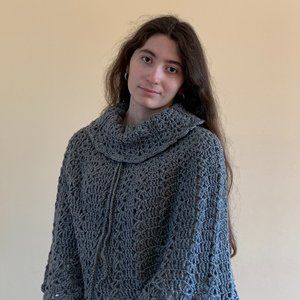 Crocheted Gray Poncho (One Size Fits Most)